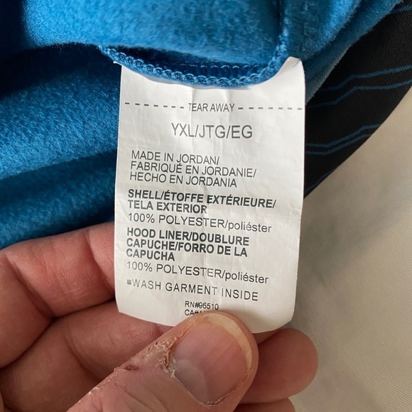 Under Armour Youth Black/Blue Wave Line Design Athletic Pullover Hoodie Size YXL - Picture 9 of 13